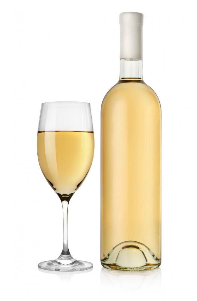 bottle of white wine -Gmesforlanguage.com