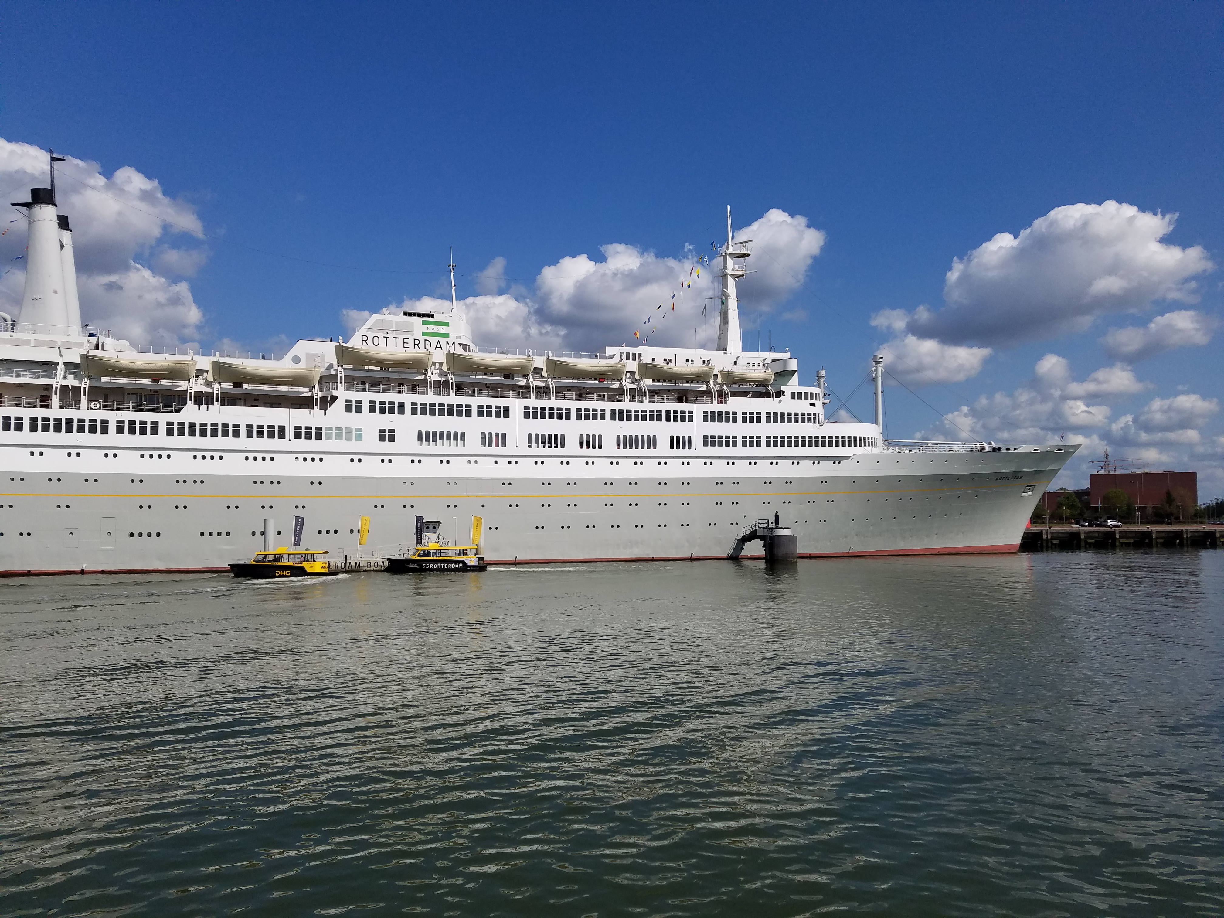 SS Rotterdam Hotel