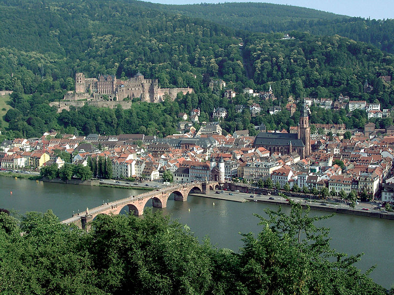 Heidelberg mit Neckar und Schloss