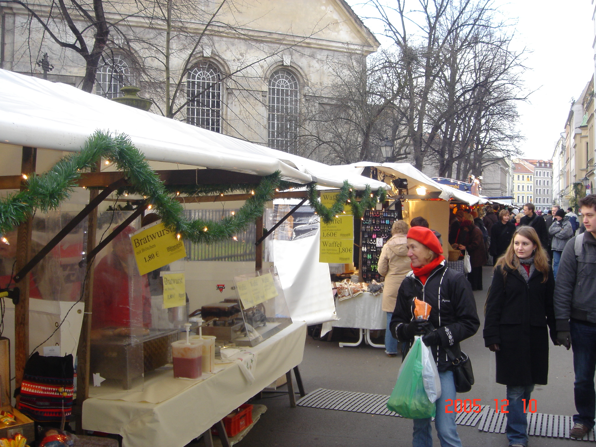 Weihnachtsmarkt Berlin 2005 - Gamesforlanguage.com