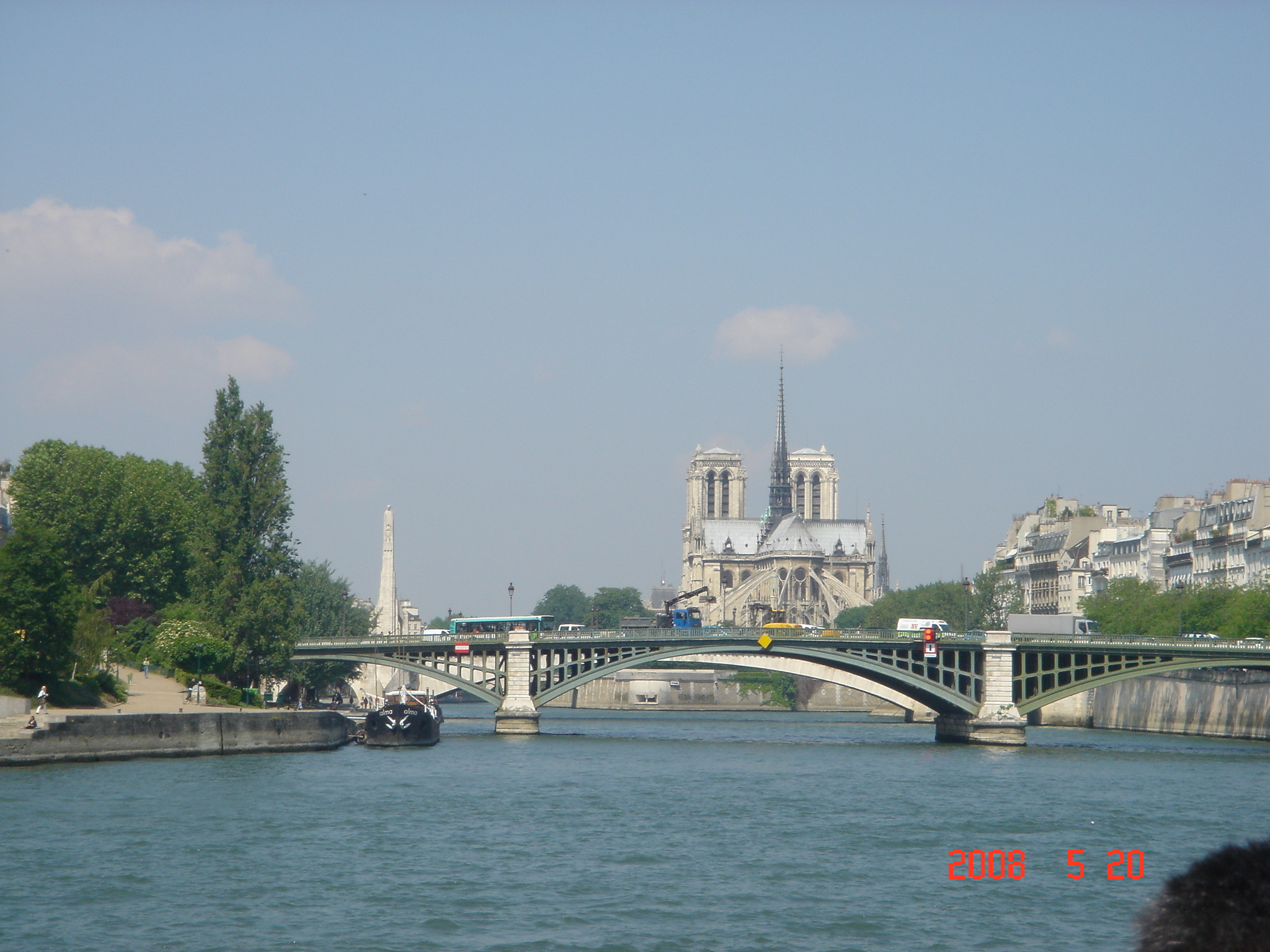 a cruise on the Seine_Paris