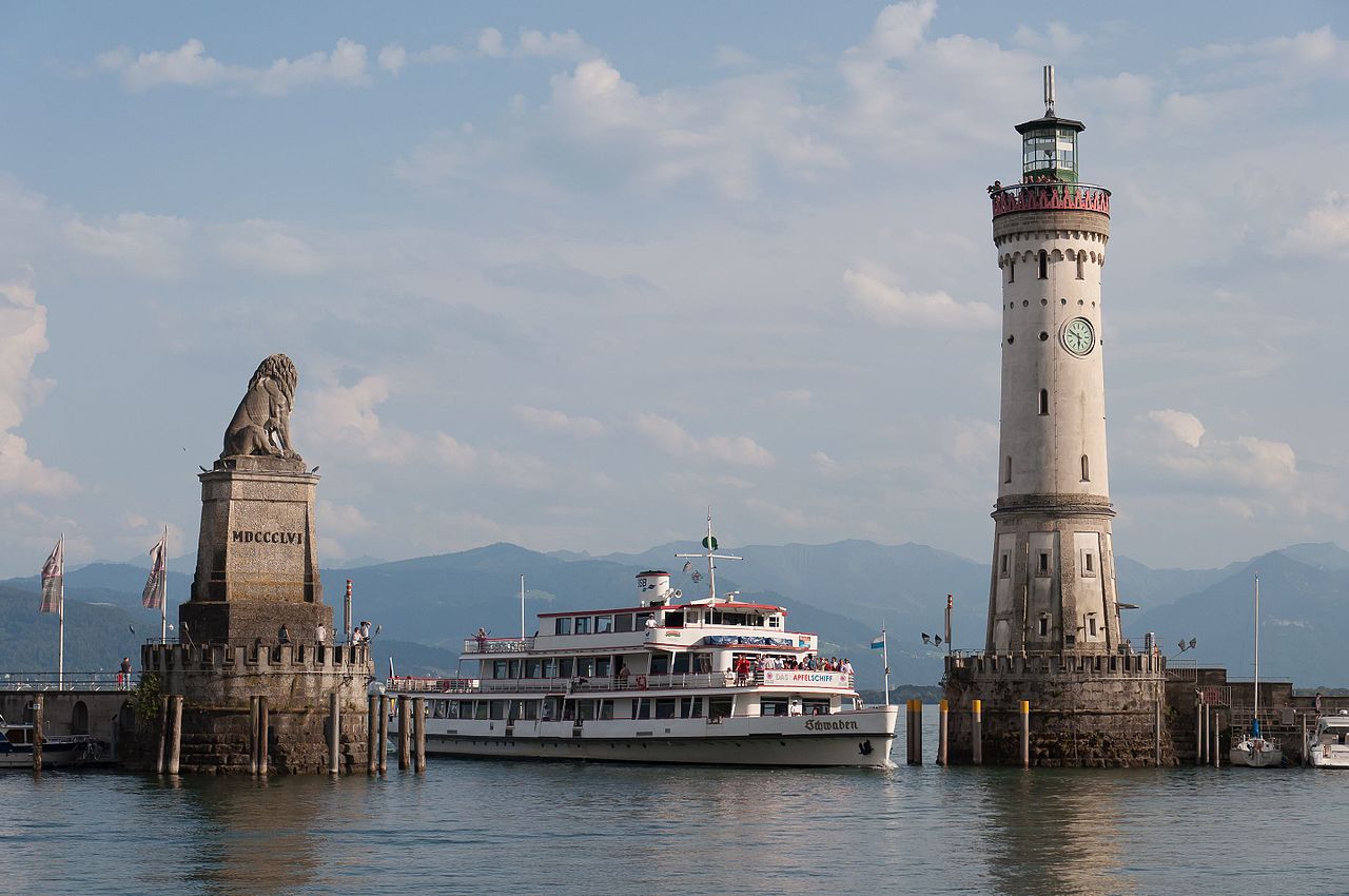 Lindau Harbor ENTRANCE