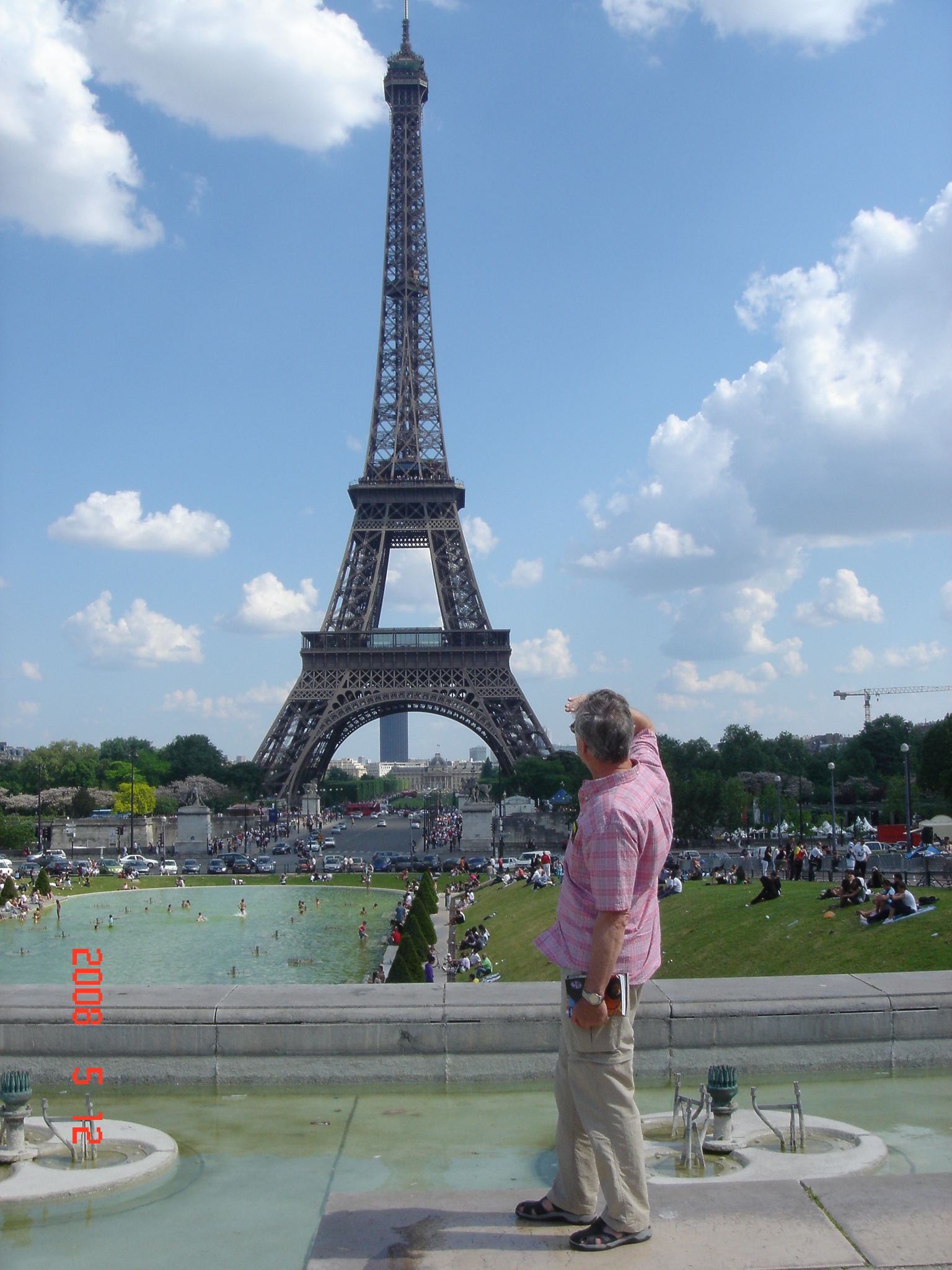 TRAVEL MEMEORIES OF THE TROCADERO AND EIFFEL TOWER 